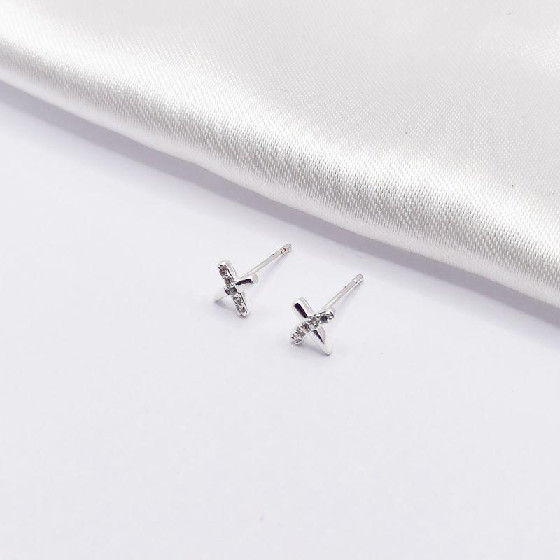 BRINCO PRATA X FIO CRAVEJADO E LISO