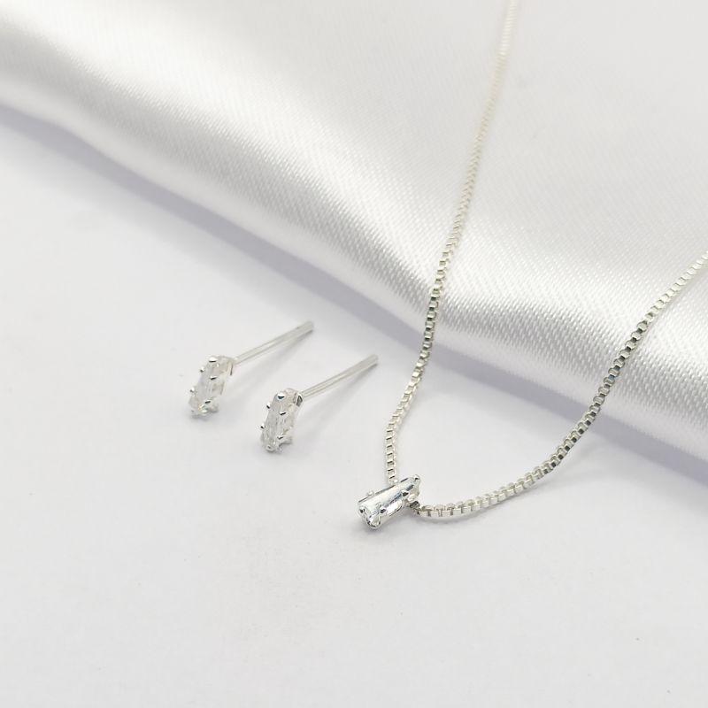 CONJUNTO PRATA BAGUETE AFILADA CRISTAL 45CM