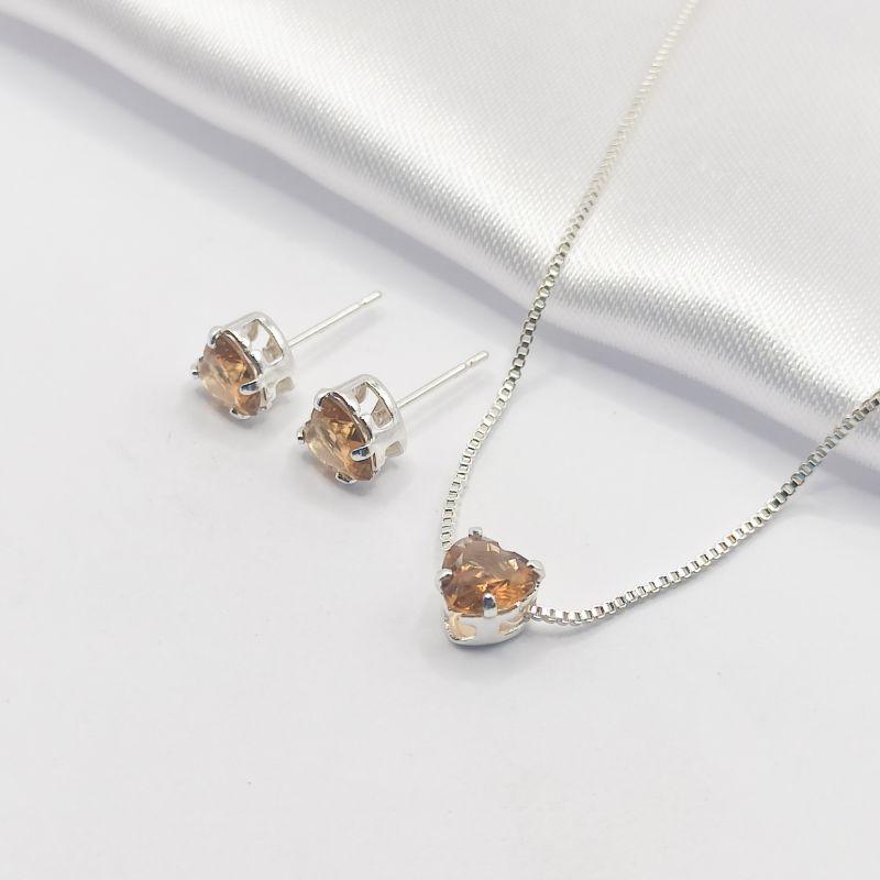 CONJUNTO PRATA CORAÇÃO MARROM 45CM P