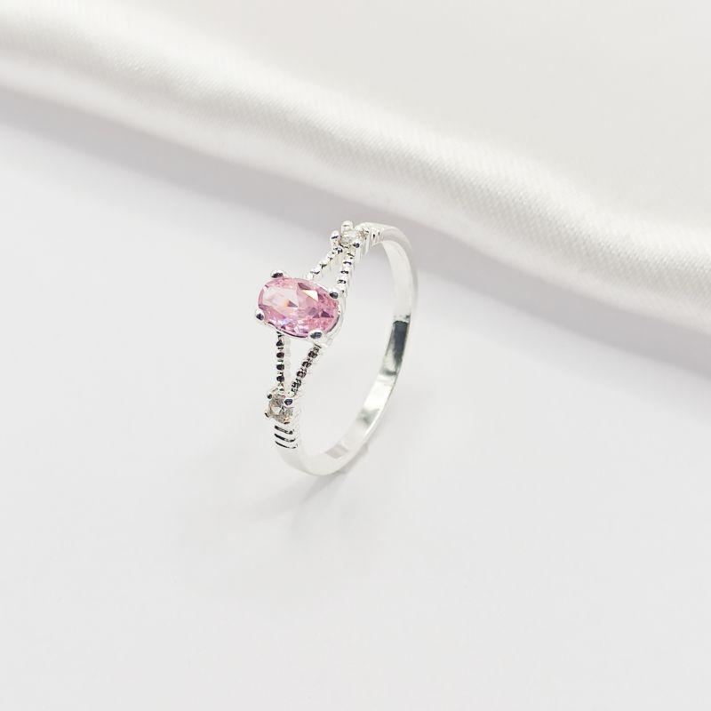 ANEL PRATA CRISTAL OVAL ROSA E 2 ZIRCÔNIAS