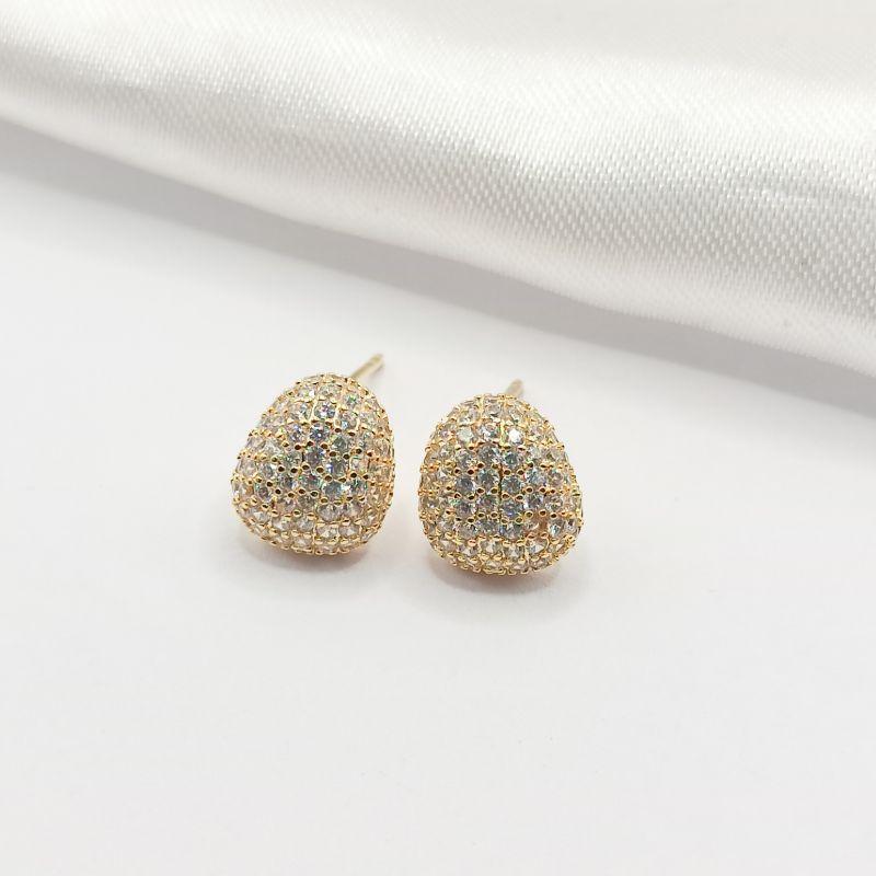 BRINCO DOURADO CHUVEIRINHO CRAVEJADO