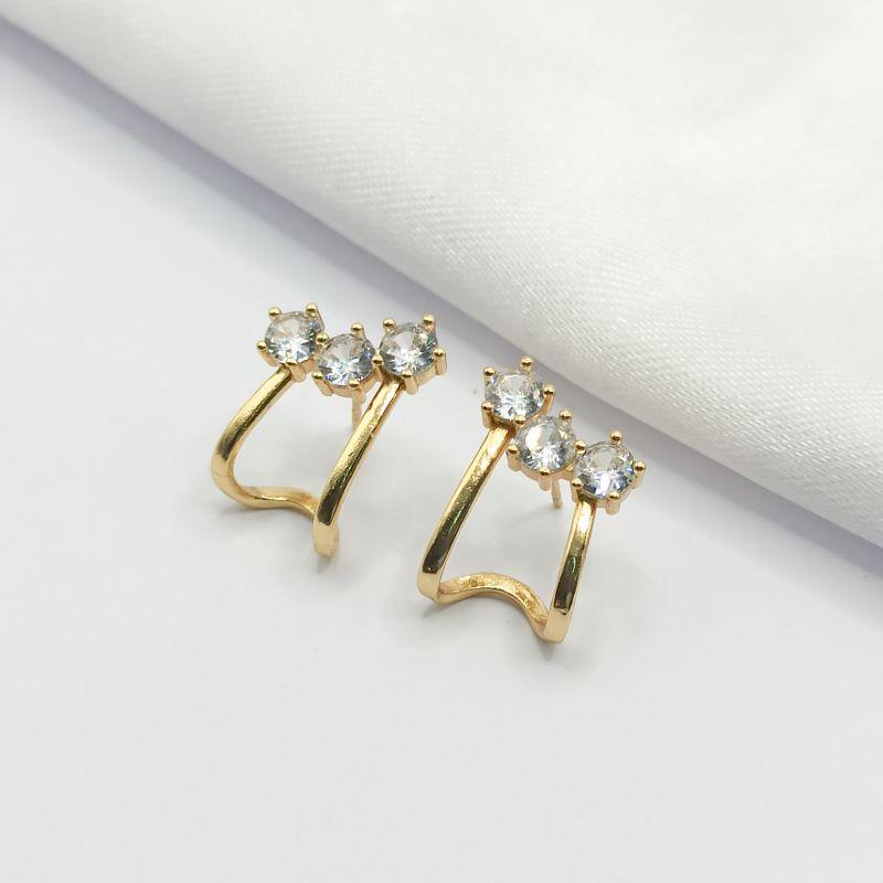 BRINCO DOURADO EAR CUFF 3 CRISTAIS