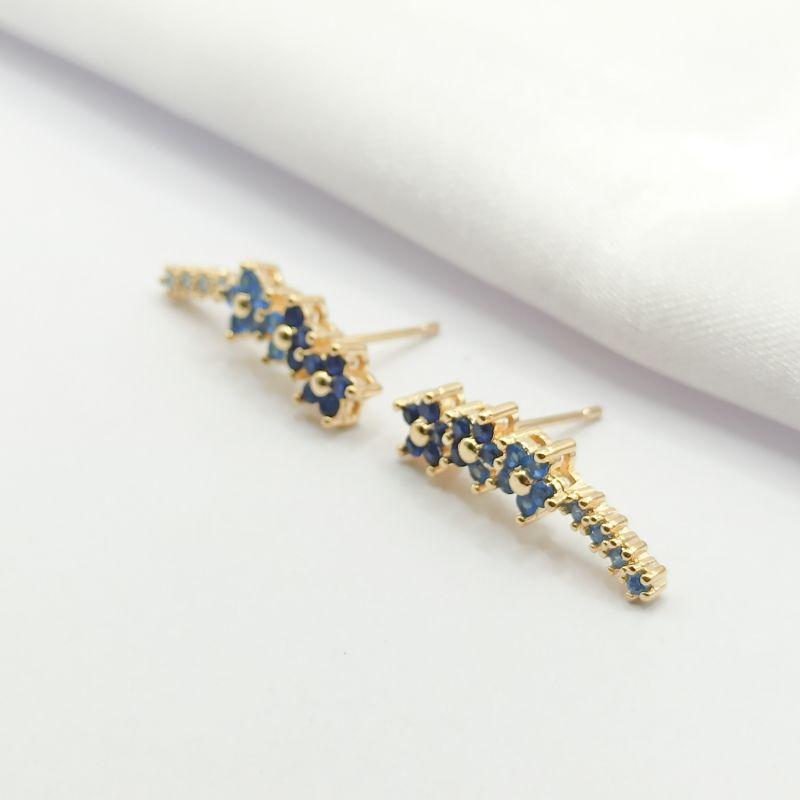 BRINCO DOURADO EAR CUFF FLORES AZUIS