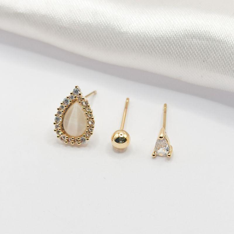 BRINCO DOURADO TRIO GOTA MADREPÉROLA BOLINHA E GOTA CRISTAL