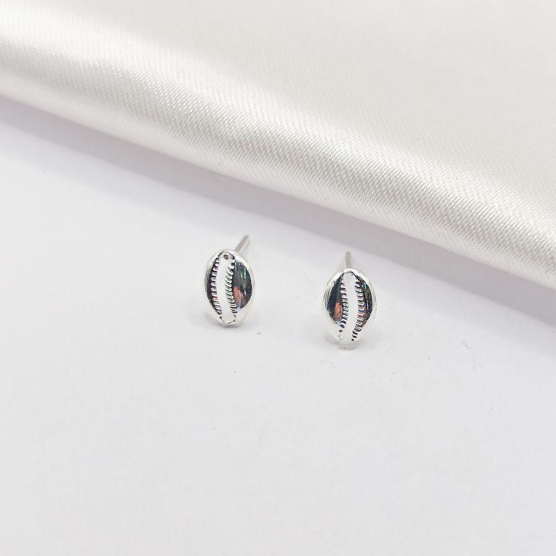 BRINCO PRATA BÚZIOS LISO