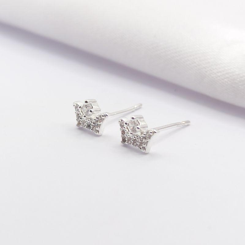 BRINCO PRATA COROA COM ZIRCÔNIA