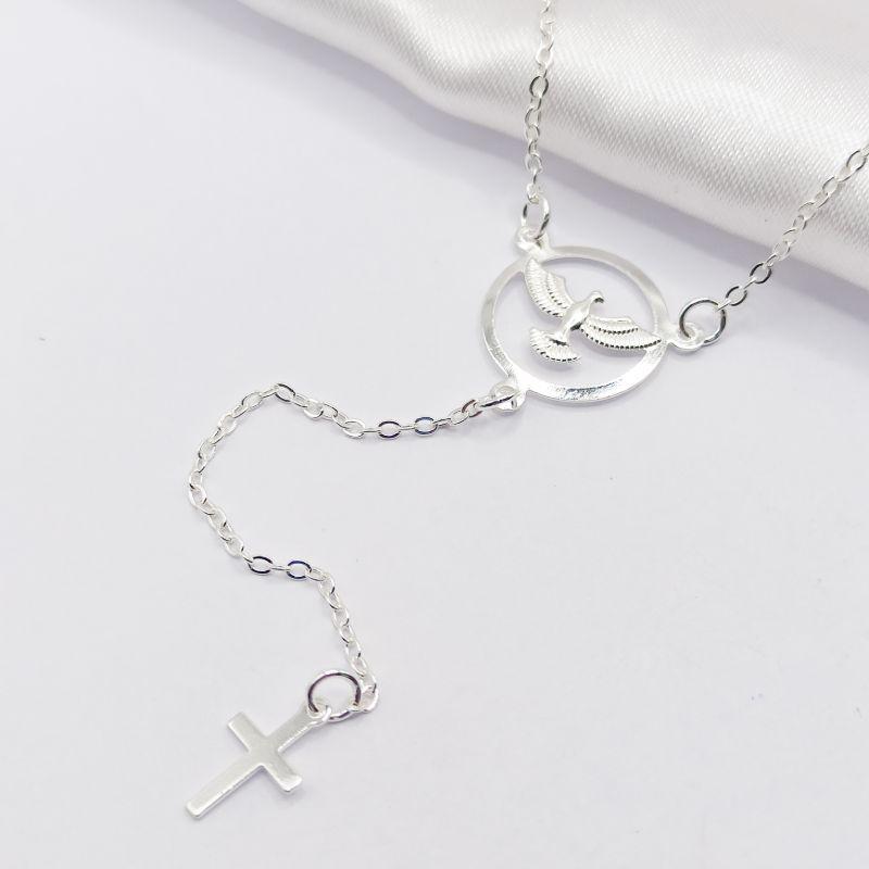 COLAR PRATA ESPÍRITO SANTO E PINGENTE DE CRUZ 45CM